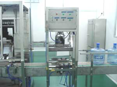 �u�f�L���b�p�[�v